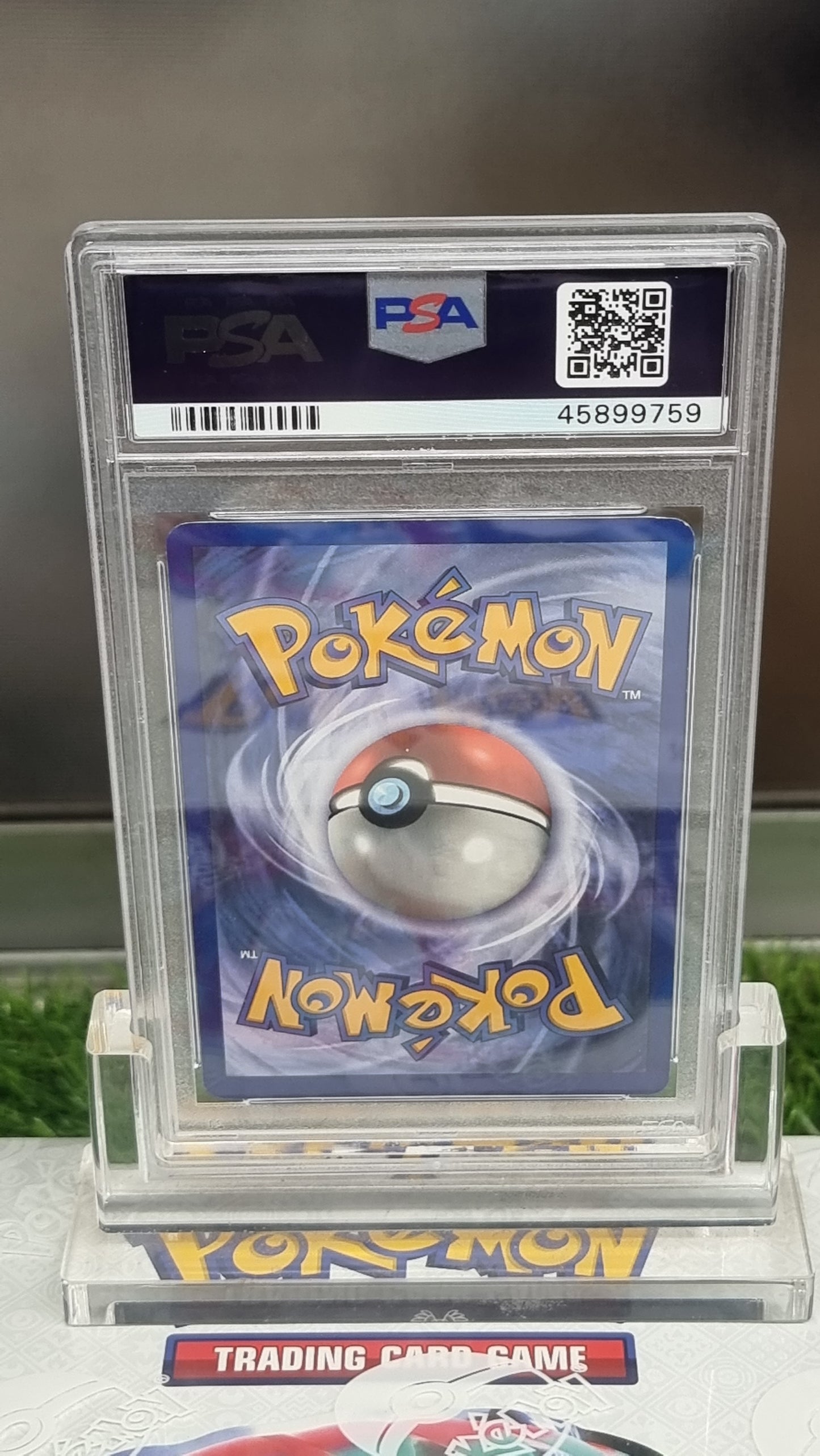 Venusaur 25/102 Holo PSA 9